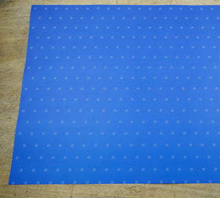 Geschenkpapier, blau, Blüte, Blaudruck, Blaudruckmuster, weiße Blüte, Bogen